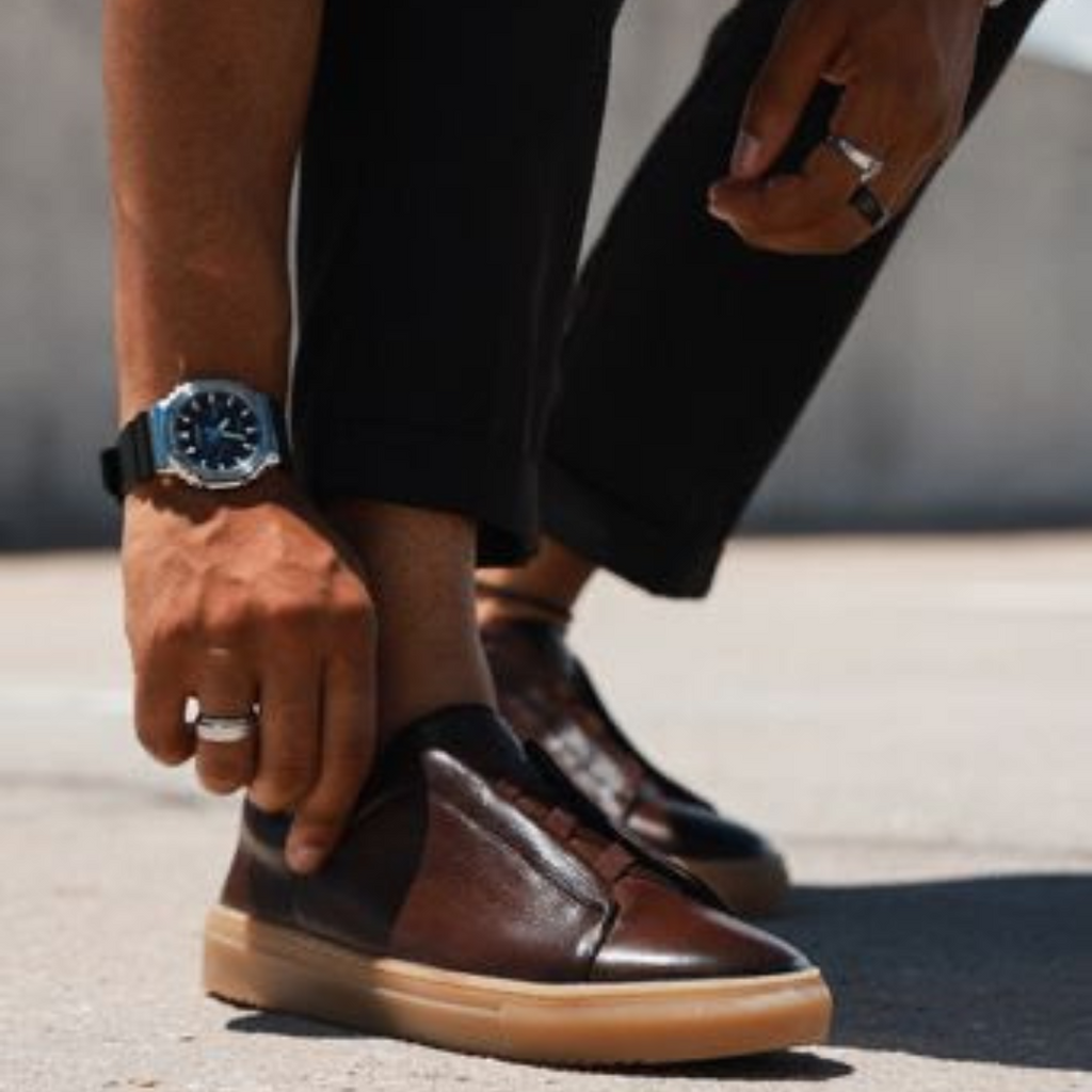 33's Laceless Low Top