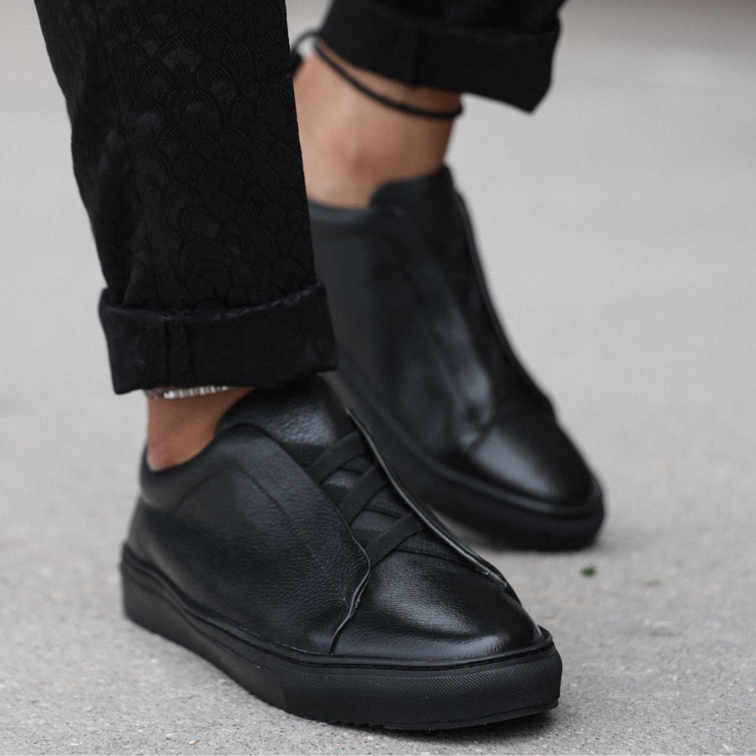 33's Laceless Low Top